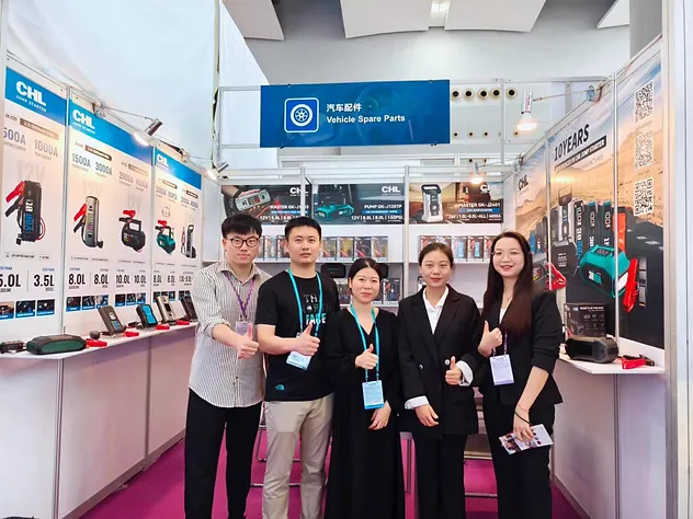 诚可立的应急启动电池在第135届广交会首日引人注目 第1张 诚可立的应急启动电池在第135届广交会首日引人注目 第1张